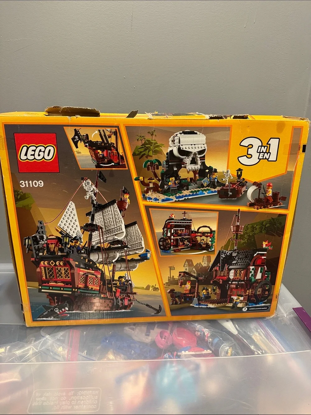Lego creator pirate